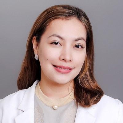 Dr. Marianne Go